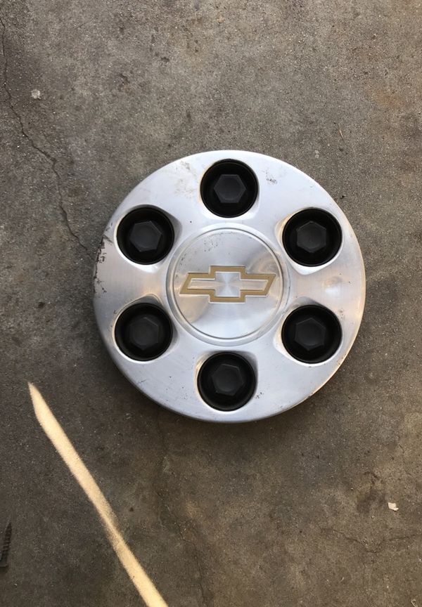 Tire cover, for Chevy silverado. R16 for Sale in Vernon, CA OfferUp