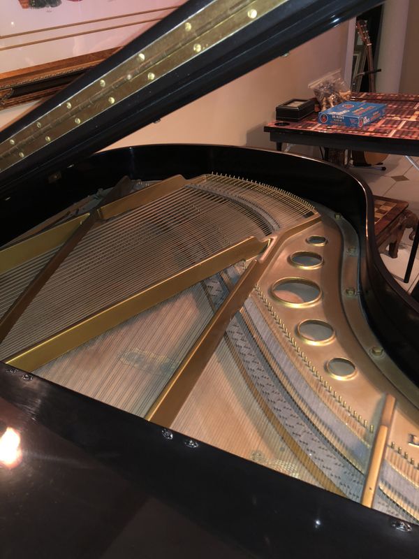 Ludwig baby grand piano for Sale in Miami Beach, FL OfferUp
