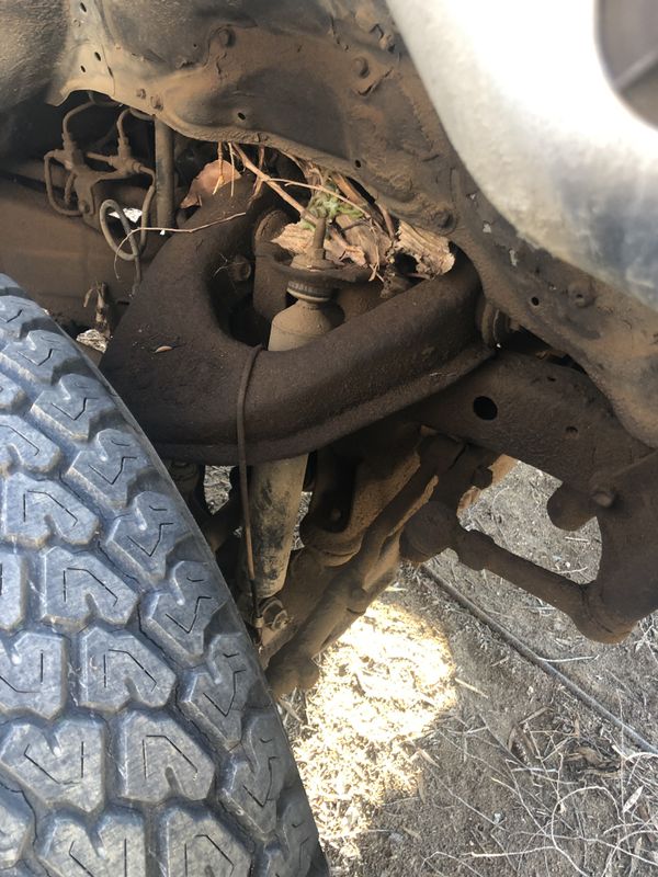 1988 Toyota 4Runner 3.0 4x4 parts truck for Sale in Jurupa Valley, CA