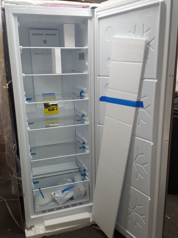 Kenmore upright convertible freezer refrigerator NEW IN BOX for Sale in Beaverton, OR OfferUp