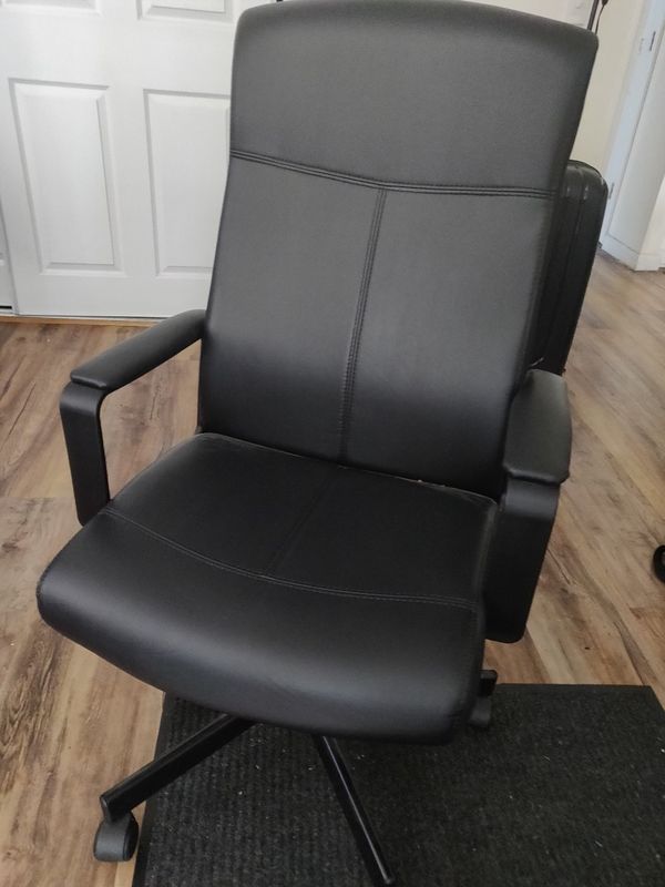 where to buy office chairs