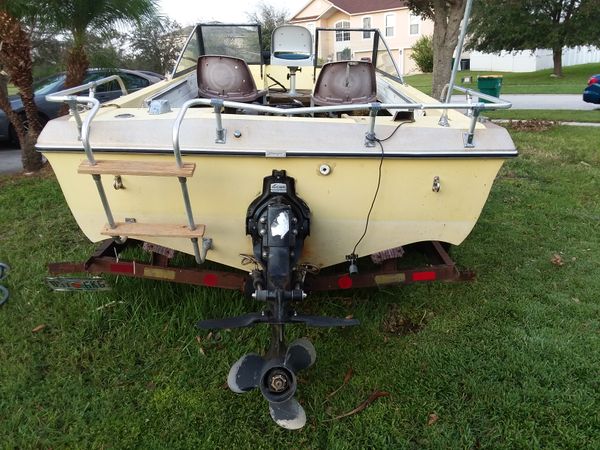 Omega Galaxy Tri-hull Boat w/ a Mercruiser 140hp Motor for Sale in ...