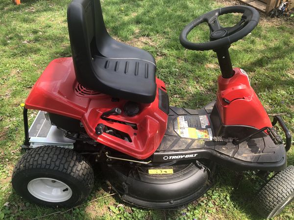 Troy-Bilt TB30R Hydro 10.5 HP Hydrostatic 30 inch riding lawn mower for ...