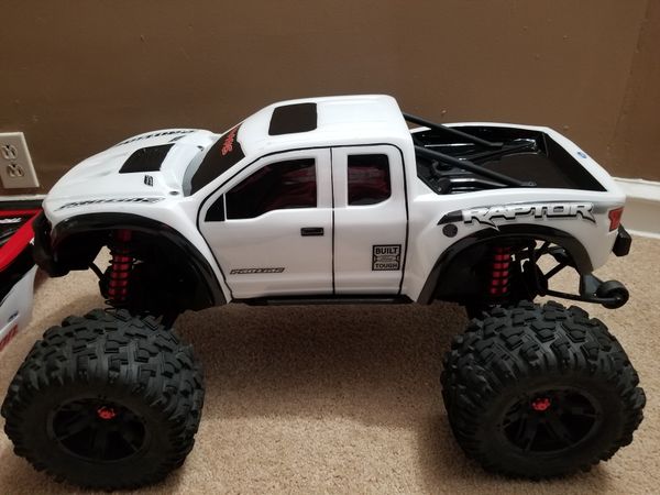 traxxas x maxx 8s used