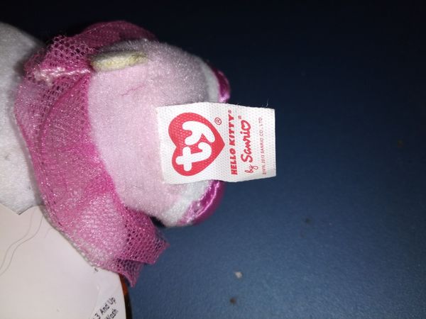 hello kitty stuffie