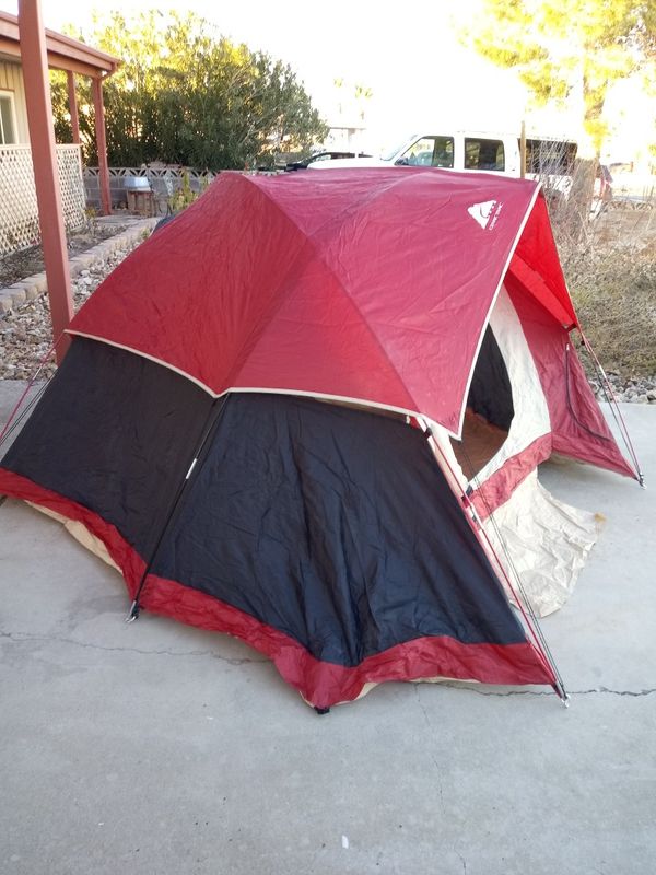 Ozark Trail 9x8' Sport Dome tent for Sale in Henderson, NV OfferUp