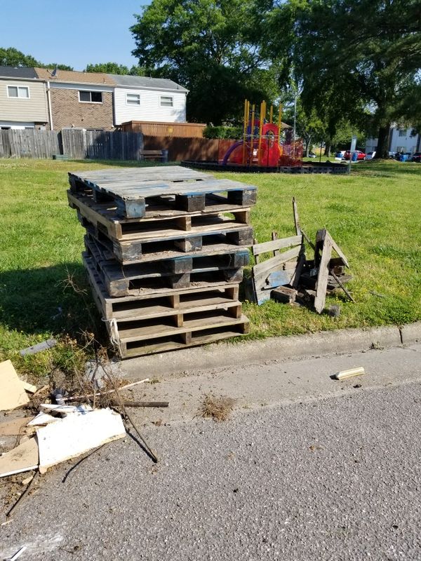 Free wood pallets for Sale in Virginia Beach, VA OfferUp