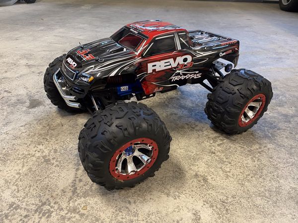 traxxas e revo 3.3 nitro