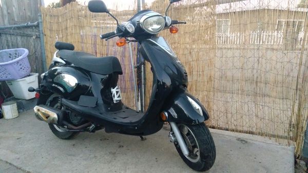 Scooter 2008 Venice Lance 150cc for Sale in Lincoln Acres, CA - OfferUp