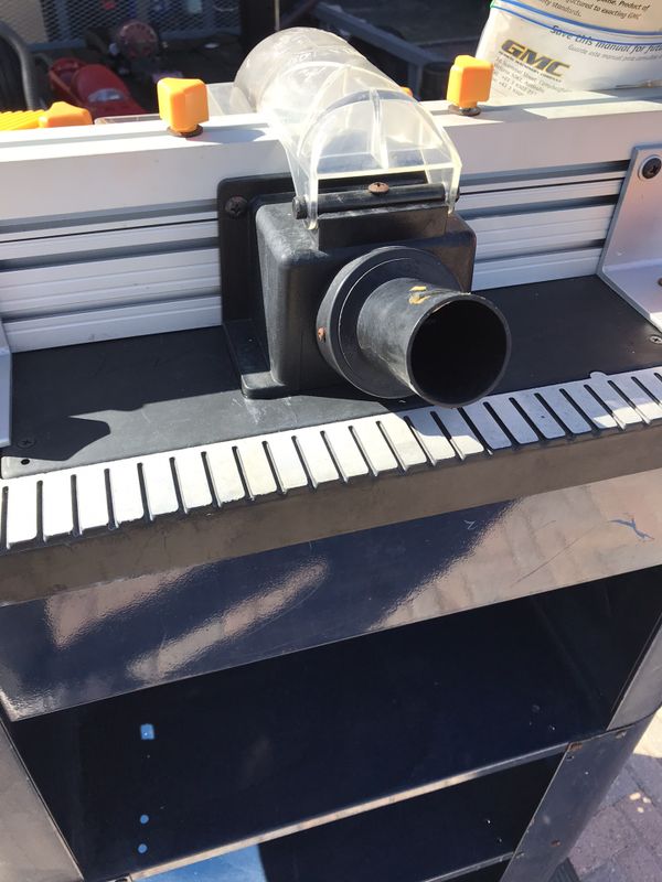 GMC powered router table with 7.5 amp rotor and all accessories for