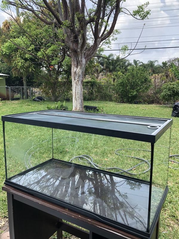 40 Gallon Tank/ Terrarium/ Aquarium for Sale in Fort Lauderdale, FL