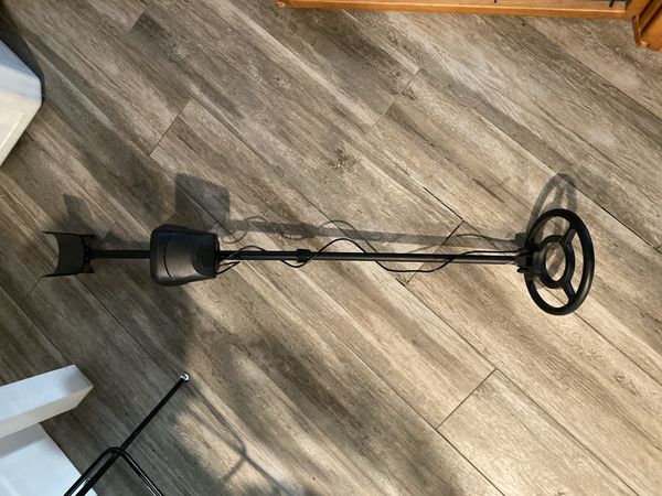 Brand new Discovery 3300 metal detector for Sale in Las ...