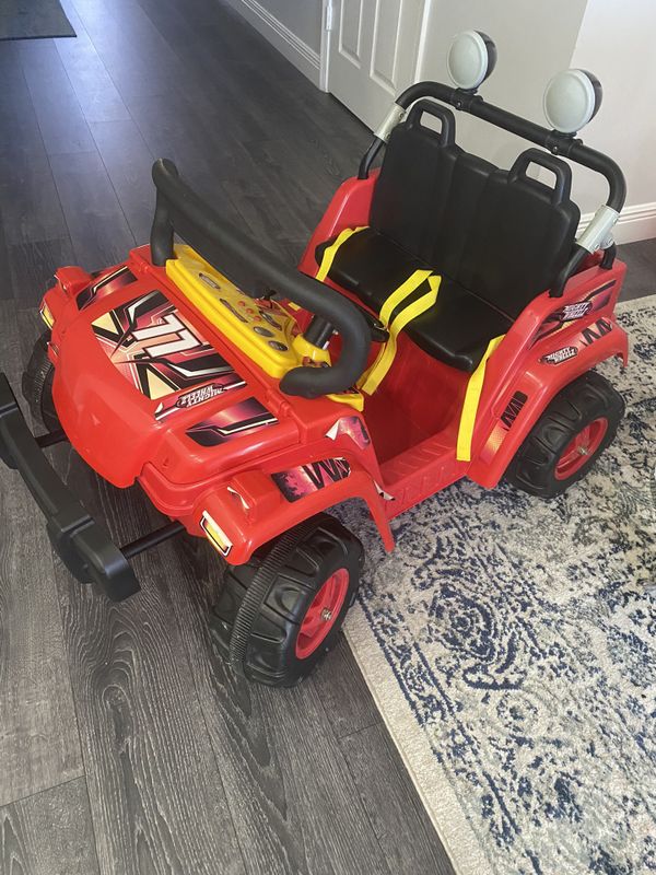 Power Wheels Jeep Wrangler - Red for Sale in Parkland, FL - OfferUp