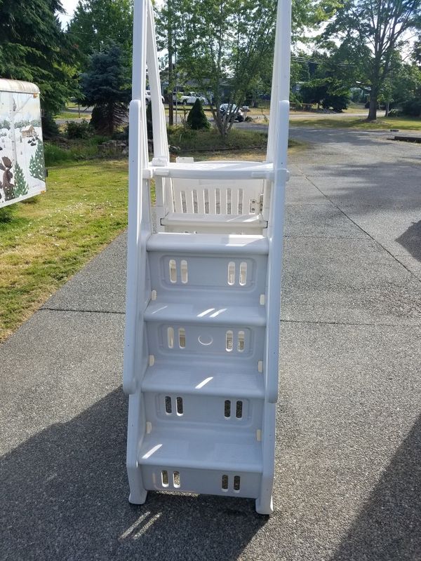 above ground pool ladder with locking gate