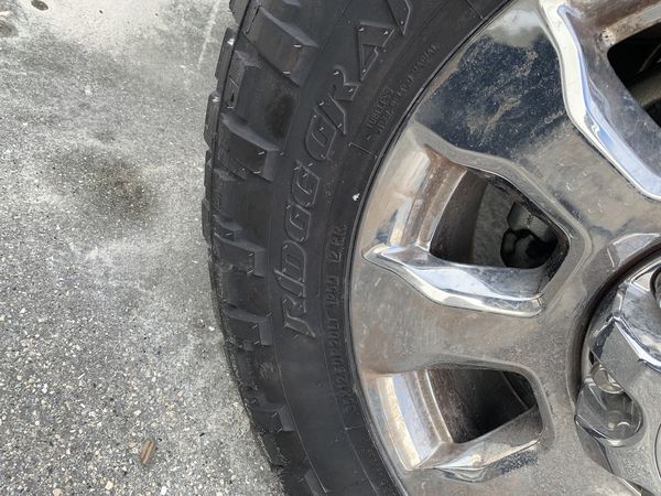 TIRES Nitto Ridge Grappler 35/12.50/20 for F250 or similar for Sale in ...