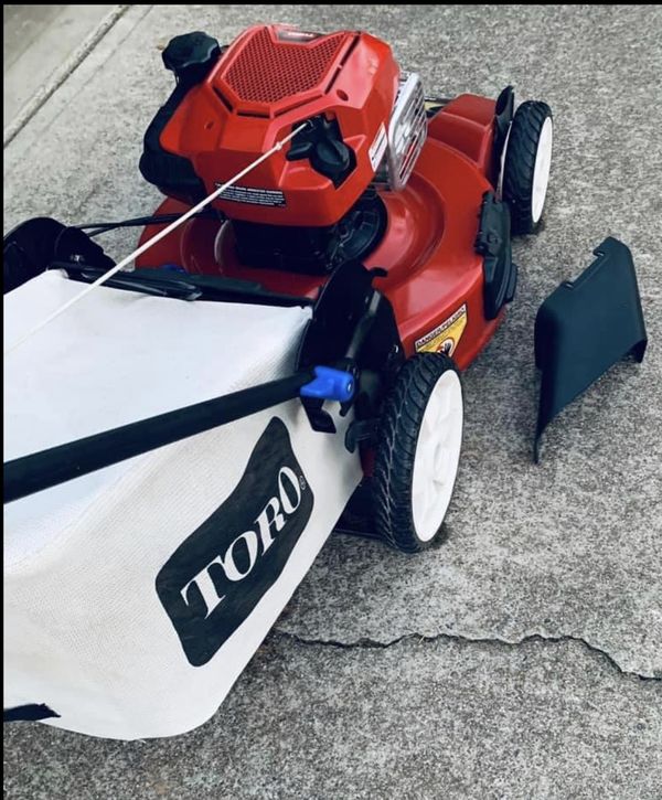 New condition toro lawn mower smart stow sistem, only used ...