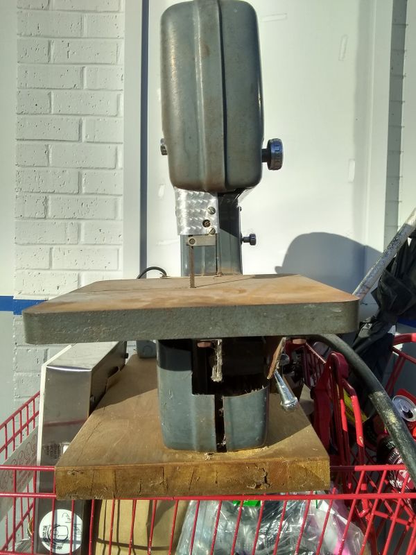 Vintage Craftsman band saw model no. 103.24300 for Sale in Portland, OR