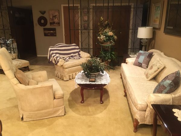 el paso living room collection