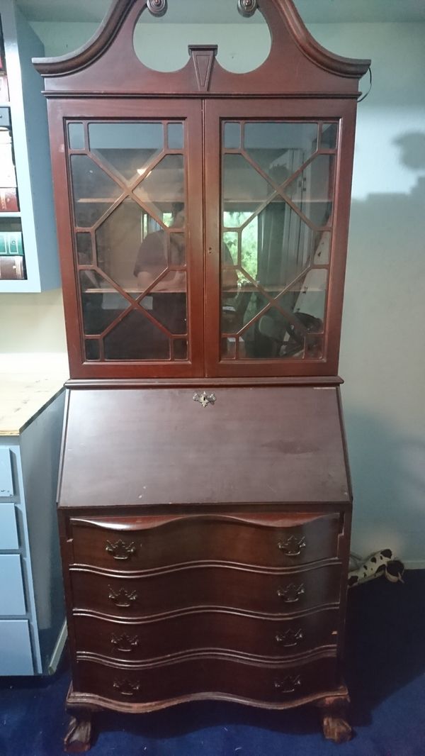 Vintage 1940's Mahogany Secretary Desk for Sale in Redmond, WA OfferUp