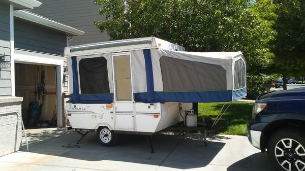 2000 Starcraft Meteor Popup camper for Sale in Henderson, CO - OfferUp