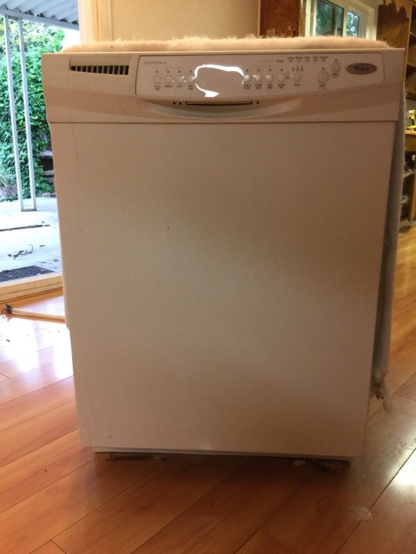 Whirlpool Quiet Partner II Dishwasher for Sale in Concord, CA OfferUp