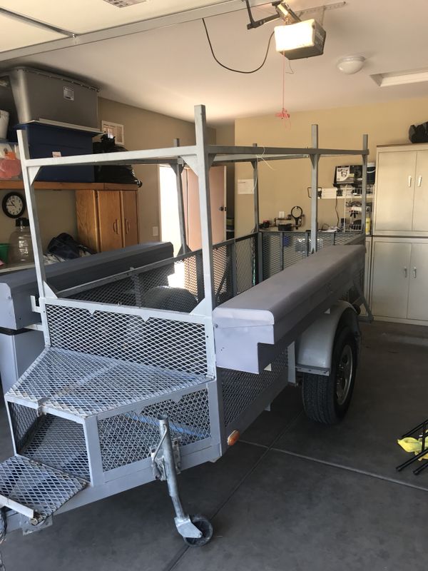 4X10 utility Trailer with ladder rack for Sale in Goodyear 