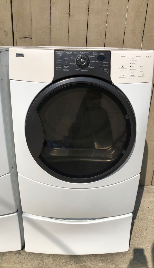 Kenmore Elite HE3t Washer & Gas Dryer w/pedestals for Sale in Glendale