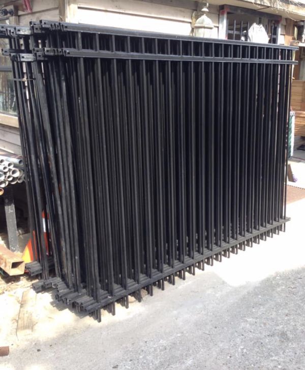 Iron fence panels/ 6’ft x 8’ft/ powder coated for Sale in Houston, TX OfferUp