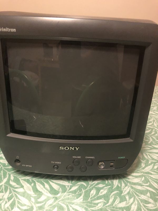 Small SONY tv with Anolog for Sale in Orange, CA - OfferUp