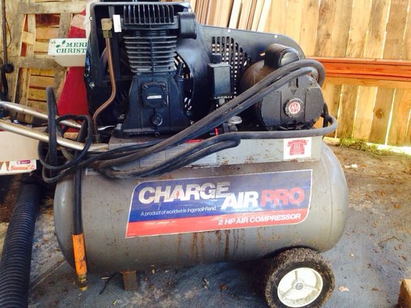 Charge air pro 2 hp compressor for Sale in Tacoma, WA - OfferUp