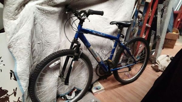 21 speed Columbia Trailhead 26" Sport mountain bike for