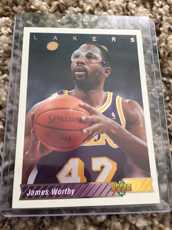 James worthy upper deck 1992 basketball card for Sale in Los Angeles