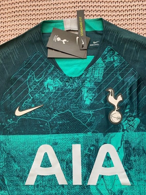 tottenham hotspur green jersey