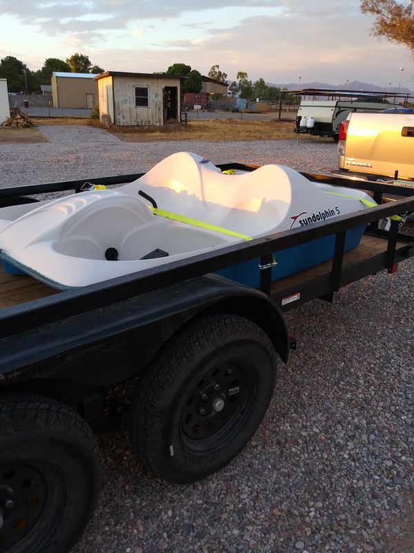 Pedal boat for Sale in Queen Creek, AZ - OfferUp