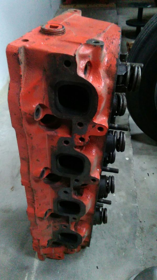 Chevy BBC 454 ,396, GEN lV cylinder heads closed chamber small port for Sale in Apple Valley, CA