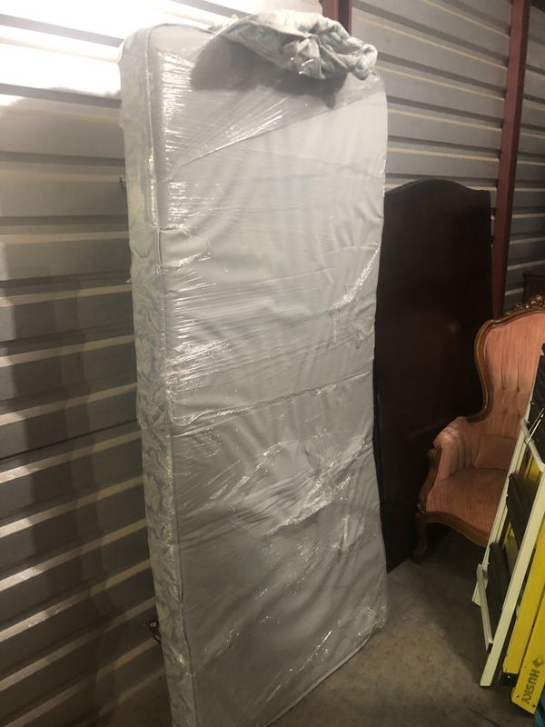 Full size Craftmatic adjustable beds for Sale in Acworth, GA OfferUp