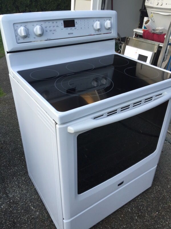 Maytag ceramic top electric Range I CAN DELIVER for Sale in Monroe, WA ...