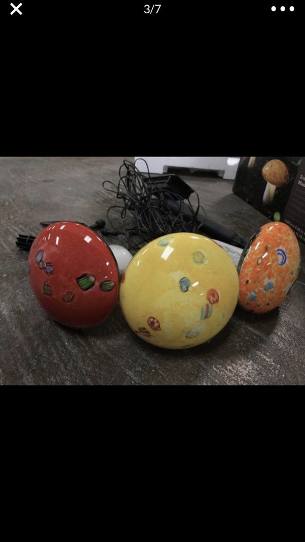 arizonadesignweek: Allen And Roth Solar Mushroom Lights