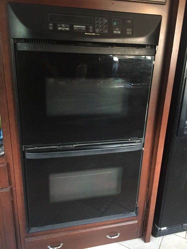 KitchenAid Superba Double Wall Oven for Sale in Columbus, OH - OfferUp