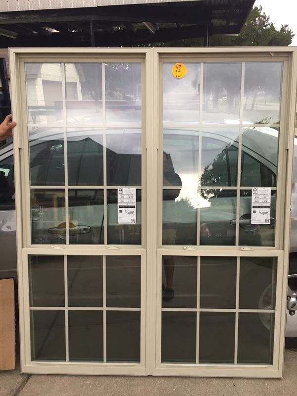 NEW Wincore 5400 SERIES DOUBLE HUNG WINDOWS for Sale in Cedar Hill, TX