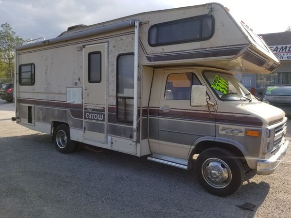 1988 chevy g30 rv motorhome-50k miles- runs and drives, clean interior ...