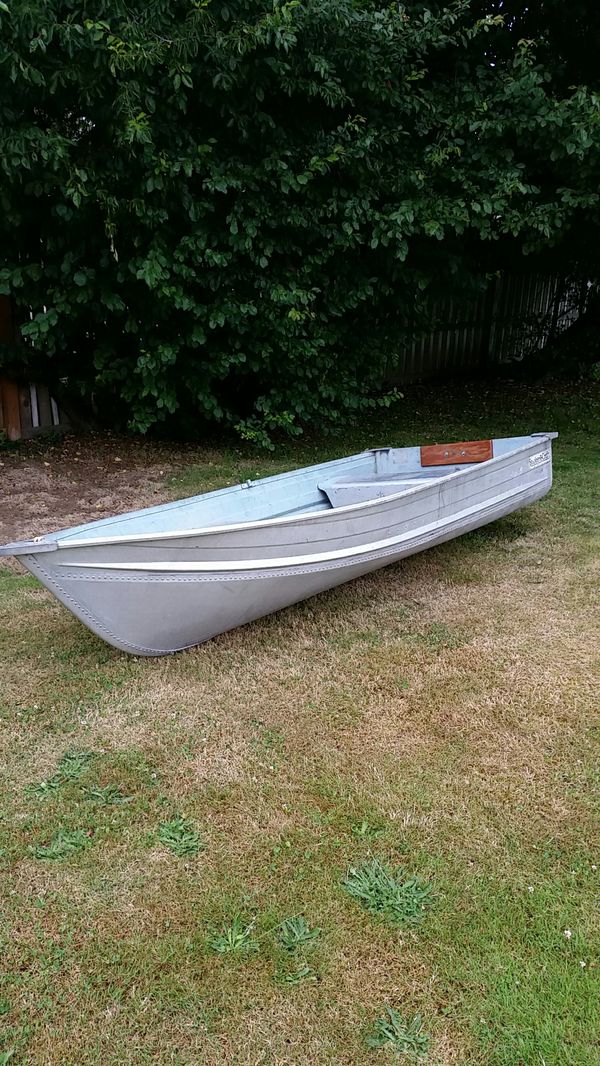 10 foot Smoker Craft aluminum boat 400 for Sale in Lynnwood, WA OfferUp