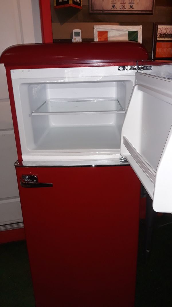 Galanz retro refrigerator for Sale in Hialeah, FL OfferUp