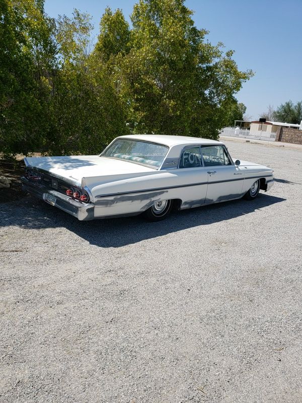 1961 Mercury Monterey 2 door hardtop for Sale in Yuma, AZ - OfferUp