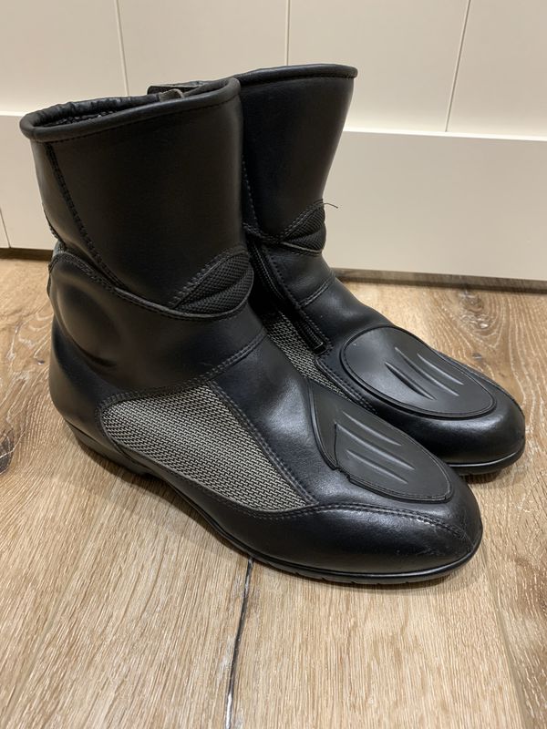 BMW Airflow motorcycle riding boots ~ women’s size 9 for Sale in ...