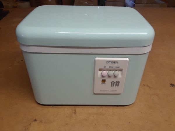 mochi maker mochi maker