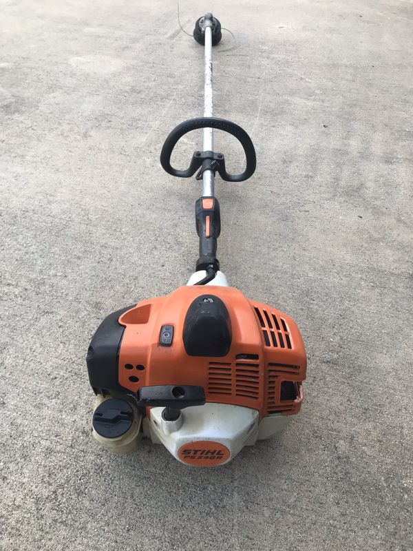 Stihl fs-240 weed eater for Sale in Houston, TX - OfferUp