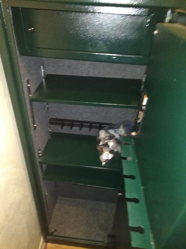 Bunker Hill Gun Safe For Sale In Lakewood WA OfferUp   7d68cc3081b84ab388f587597d22091b 