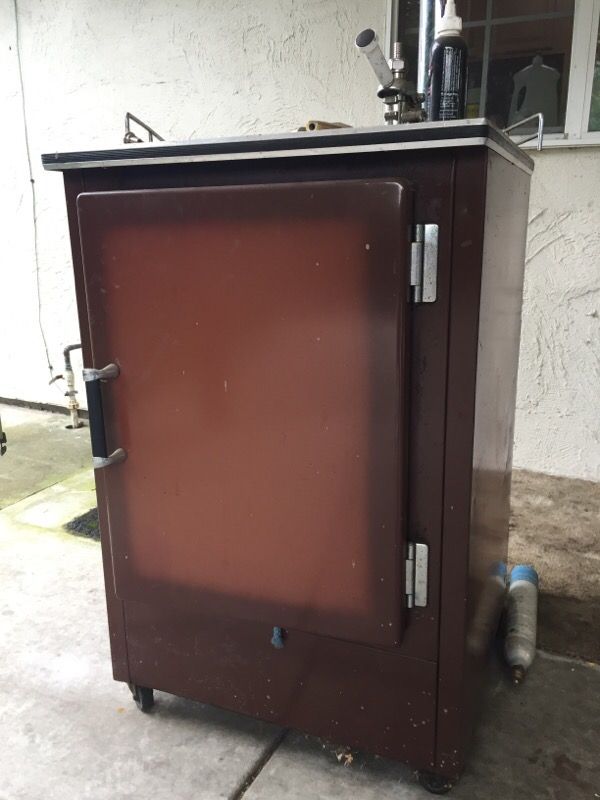 Kegerator with Vintage Budweiser Tap for Sale in San Jose, CA OfferUp