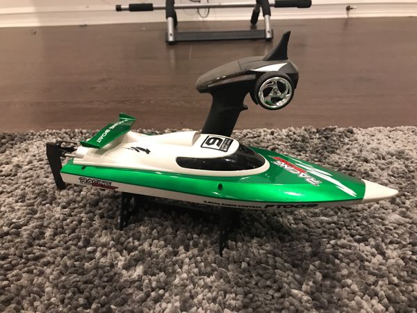 racing boat ft009